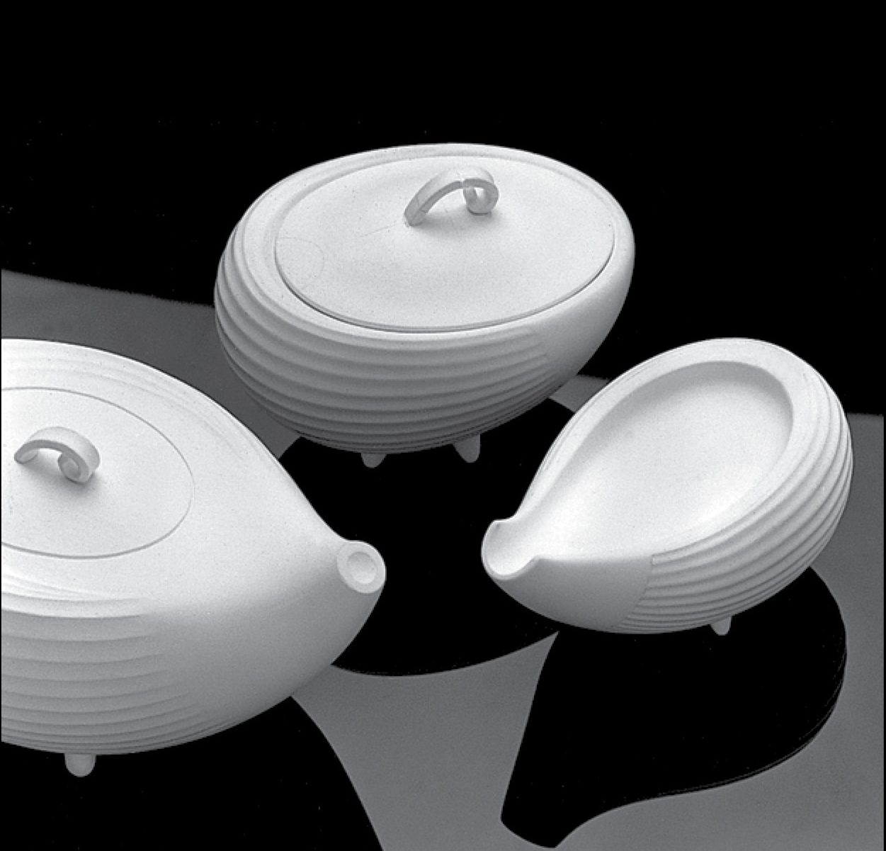 Industrial design servizio tavola in Bone China Narumi China Corp. ser. Alva